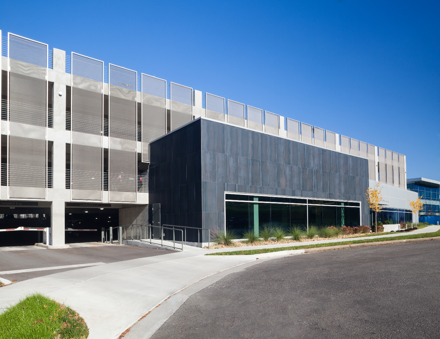 HCA Healthcare Parking Garage | Cascade Architectural